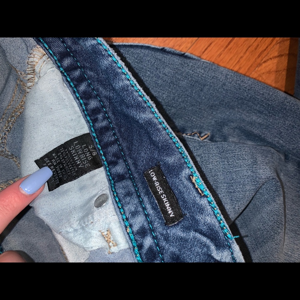 Vintage Rue 21 Low Rose Skinny Jeans